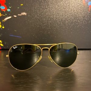 Gold aviator ray bans